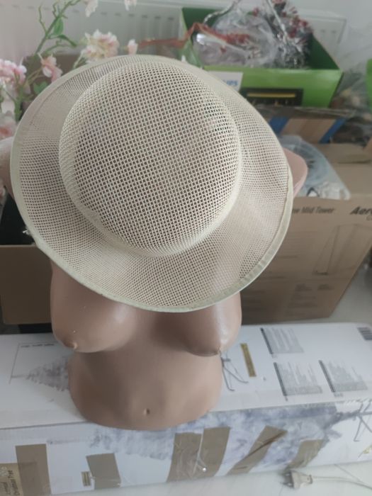 Bascute  elegante  dama la preț mic