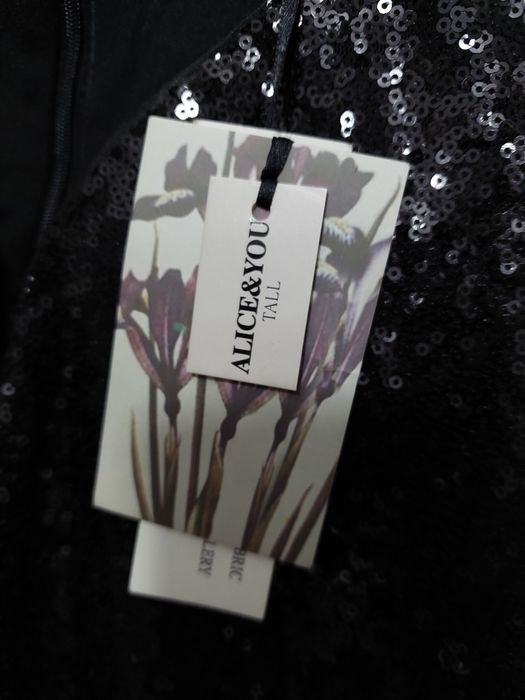 Rochie noua cu paiete