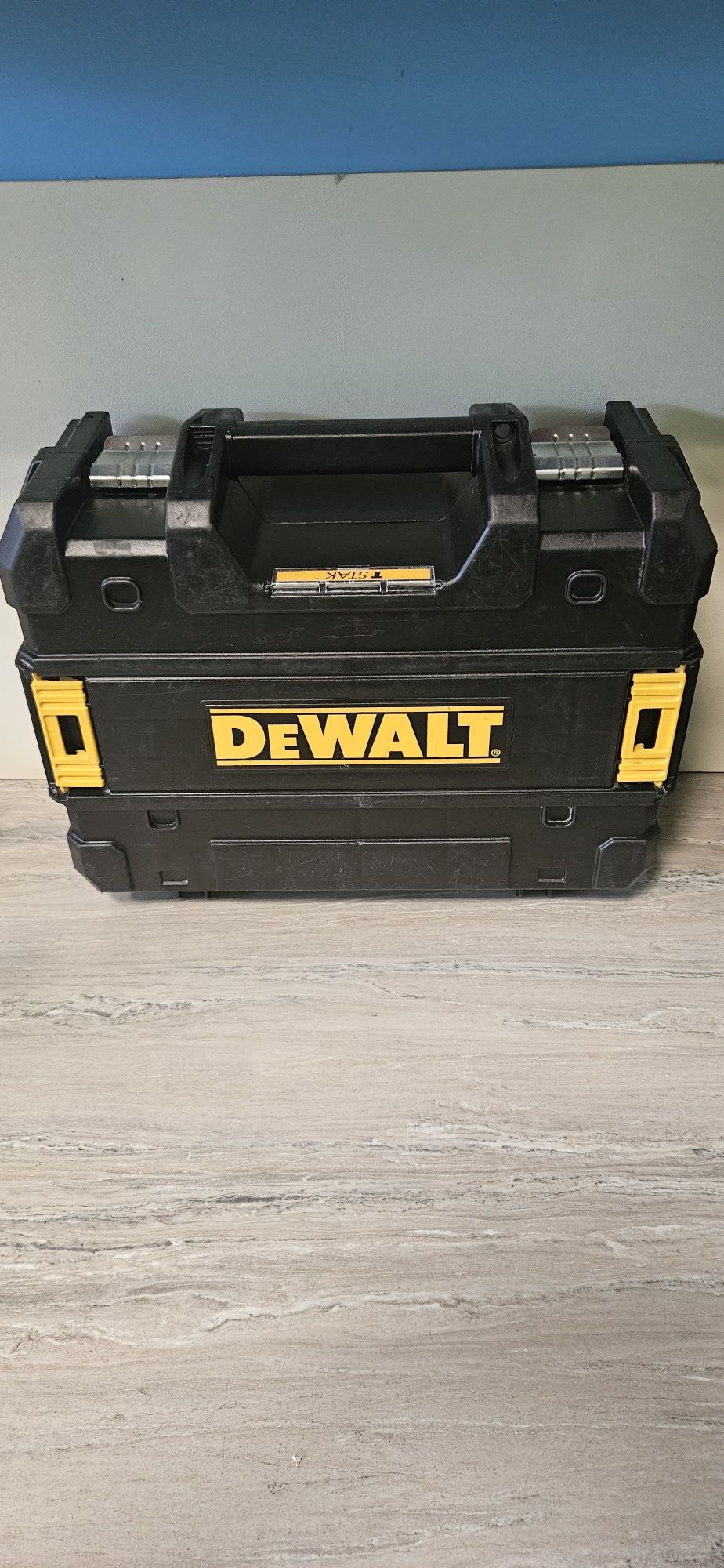 Dewalt Линеен Лазерен Нивелир 360° DCE0811R