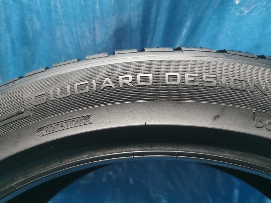 245 45 20 vredestein m+s 2 buc