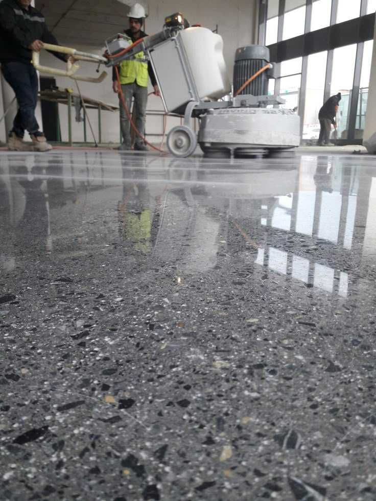 Polirovka qilingan beton oynadek yaltiroq va uzoq xizmat