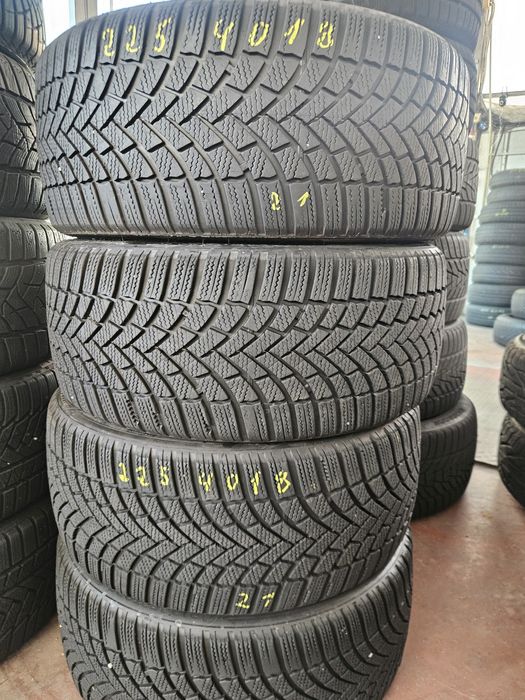Гуми 225/40/18 дот21