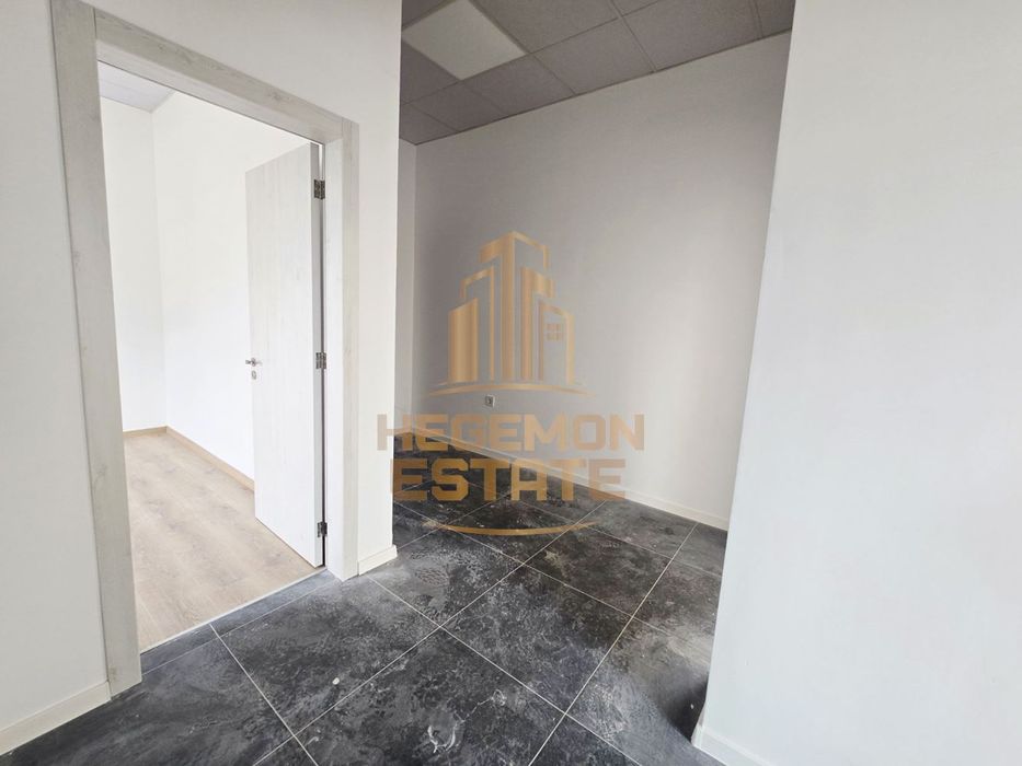 Продава се Тристаен апартамент в Варна, Младост 1 - 92 кв.м за 771 €/кв.м - Снимка #4