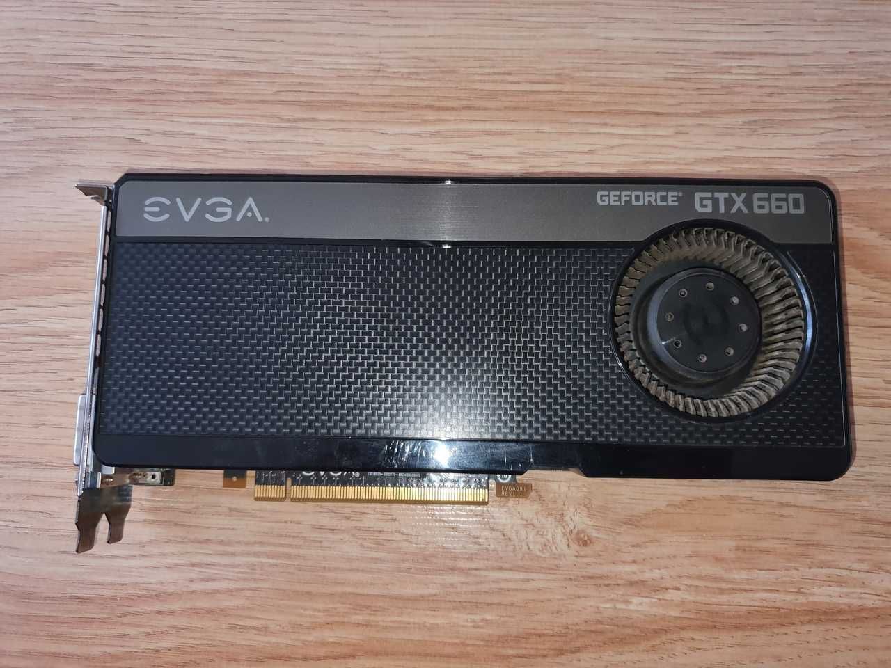 Placa video EVGA GeForce GTX 660 SuperClocked 2GB GDDR5 192-bit