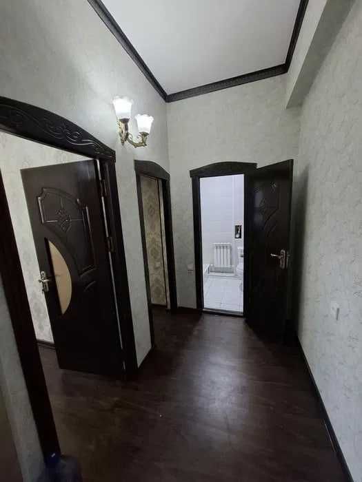Янги домдан 1 хонали квартира сотилади Теракзор