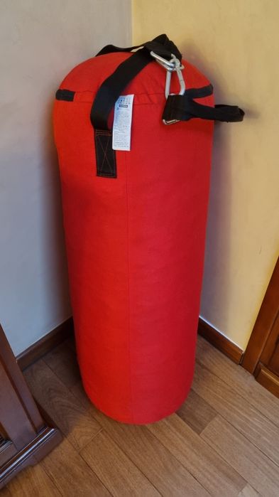 Sac de box 15kg + mănuși de box