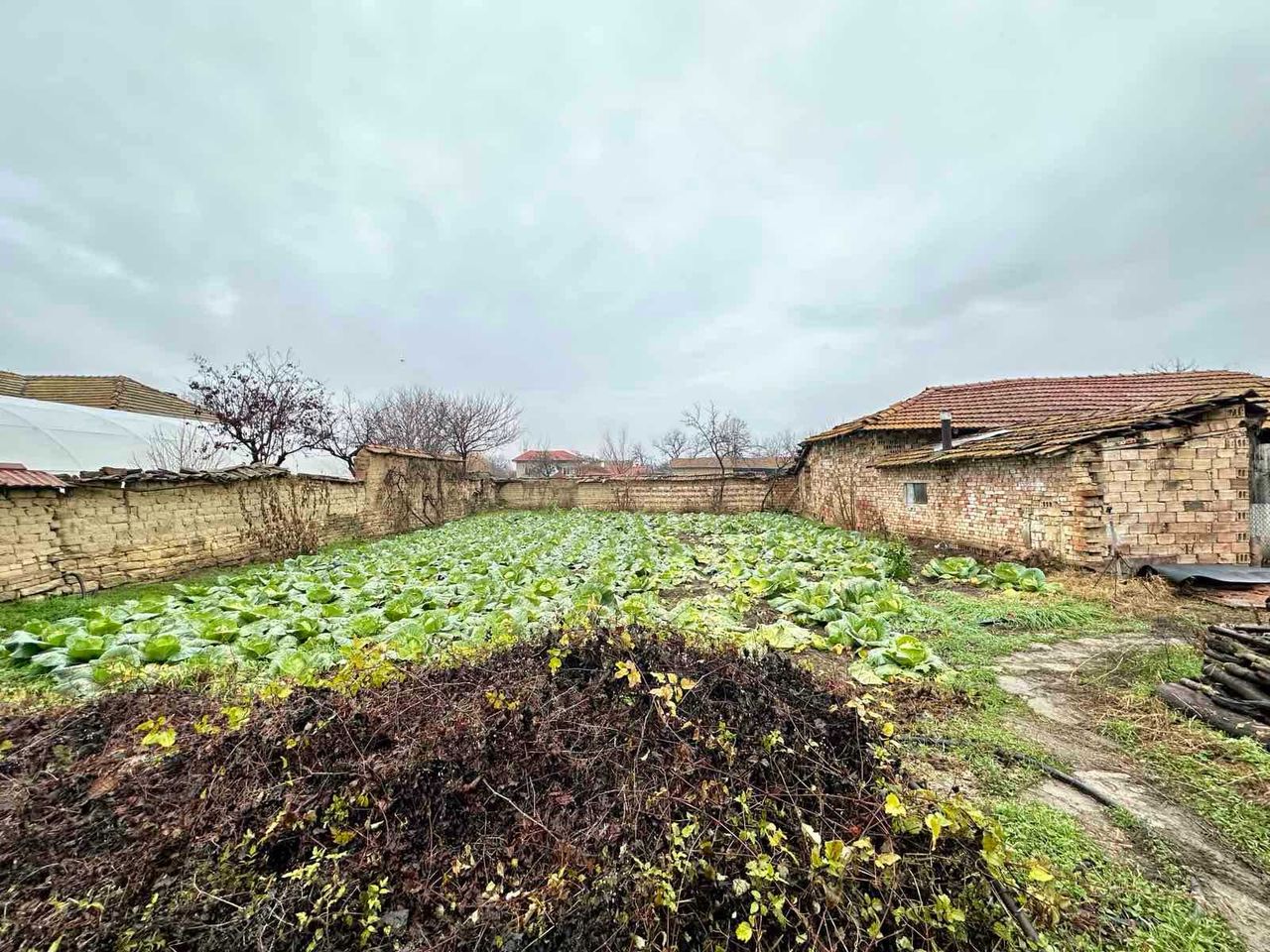 Продава се Къща в с. Ресен, Област Велико Търново - 110 кв.м за 371 €/кв.м - Снимка #4