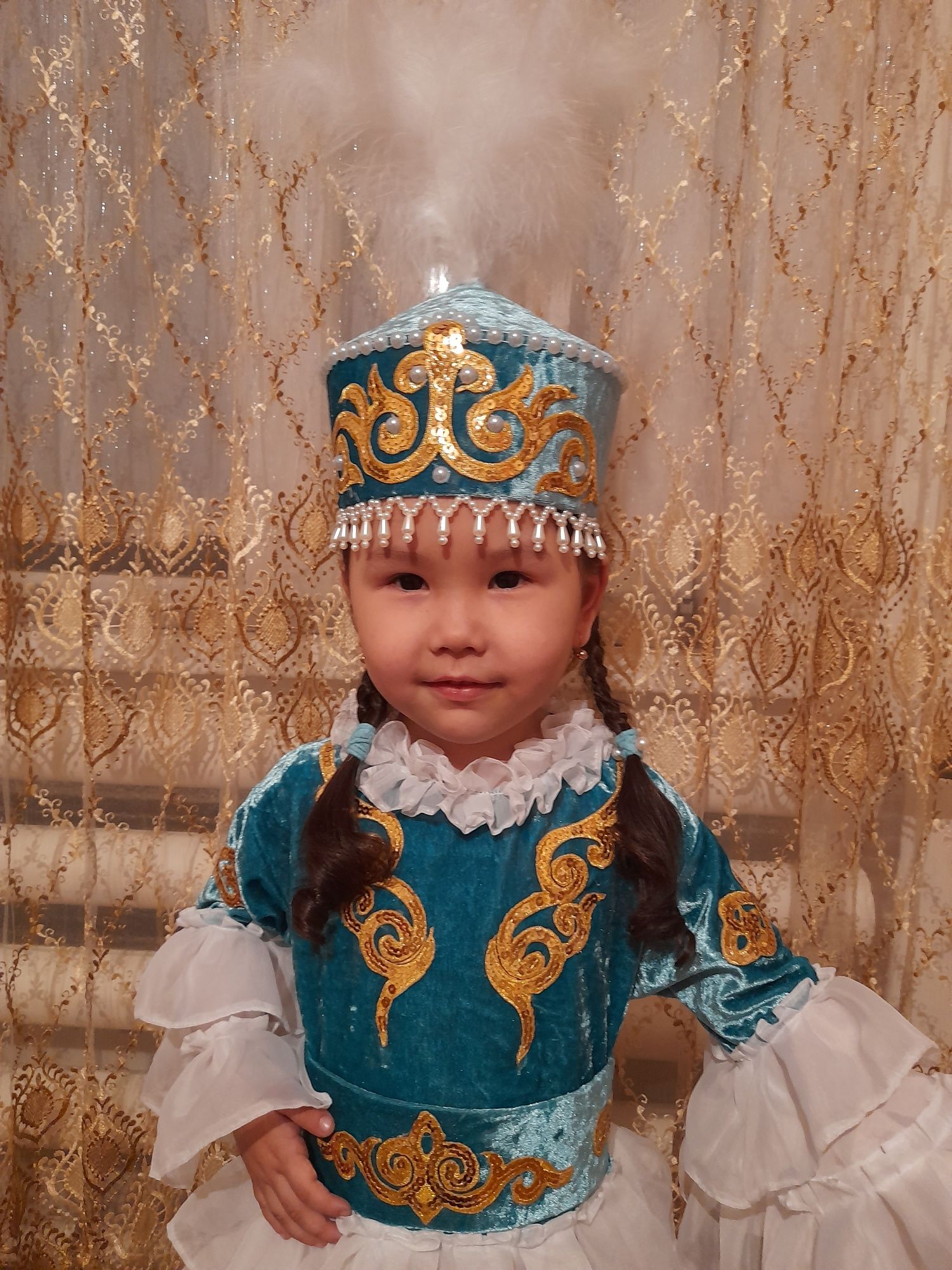 Срочно продам казахское национальное платье