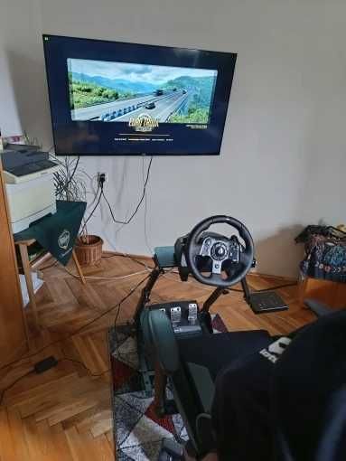 Стойка за волан,кормило за Logitech, Trustmaster и SCR Racing