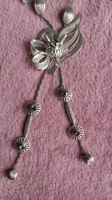 Колие,огърлица,гердан