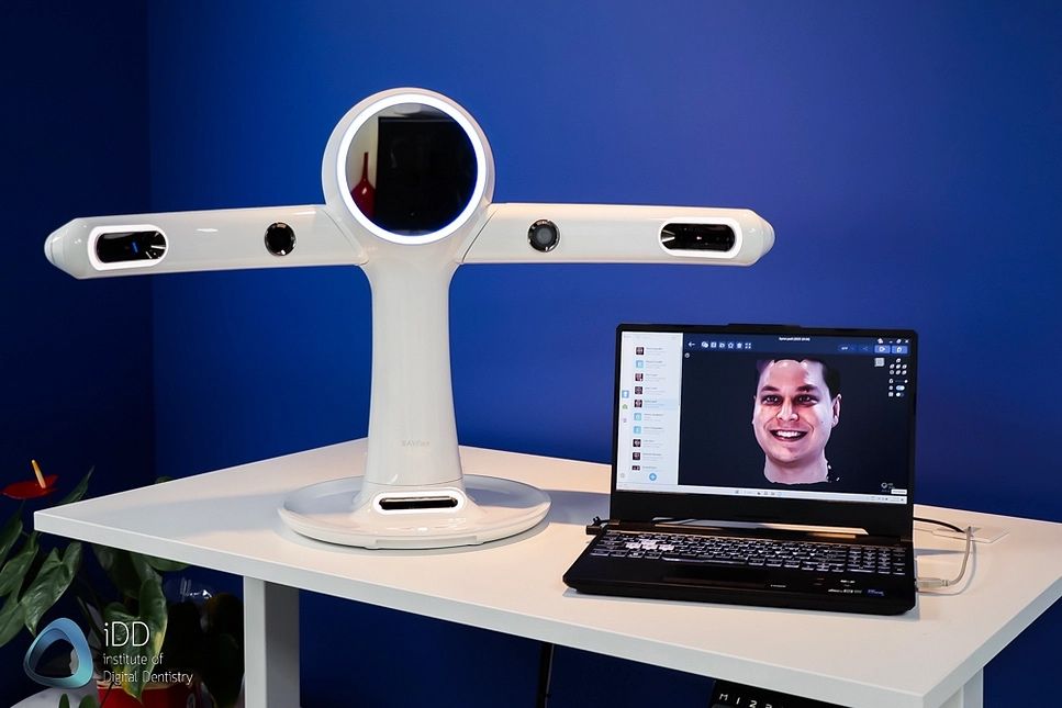 RayFace сканер лица + ноутбук Lenovo.