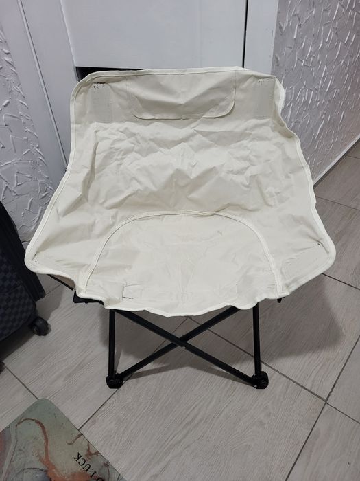 Рсскладное кресло с чехлом