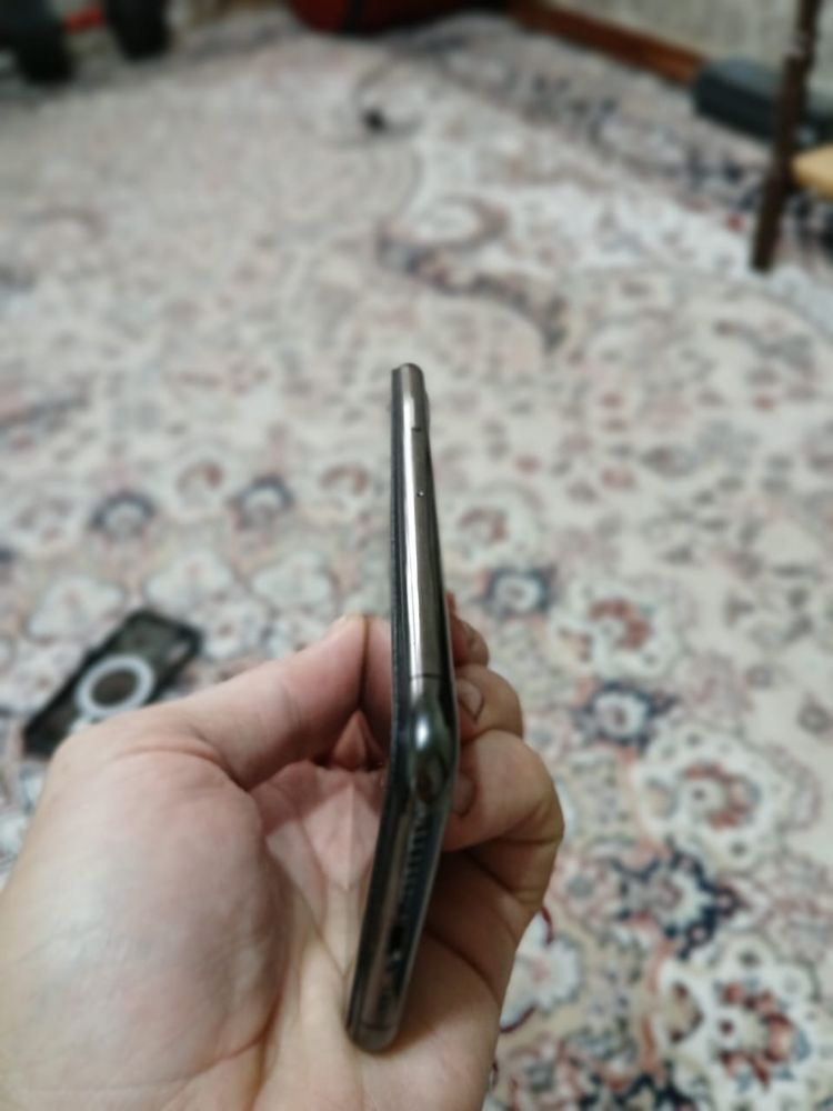 Iphone XS 64 в идеальном состояние