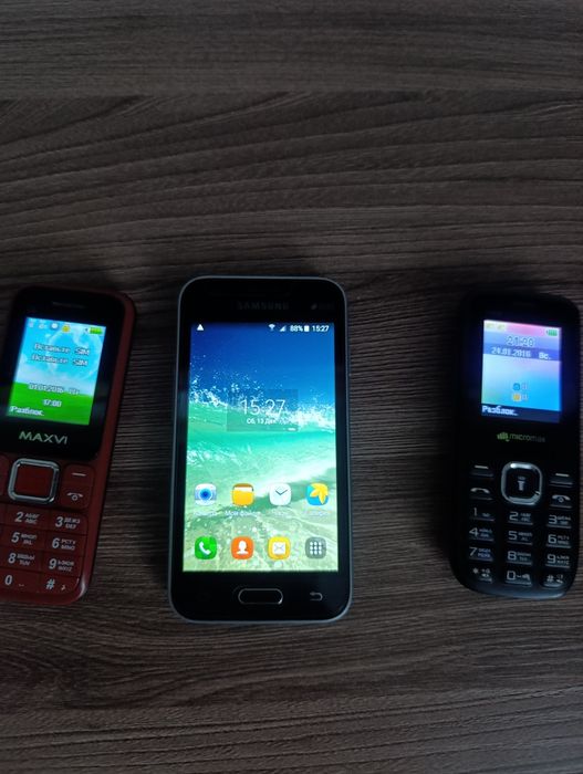 Мобильный телефон.