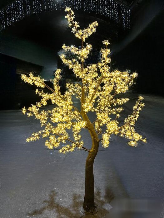 Светещо черешово дърво с LED лампи за външна употреба