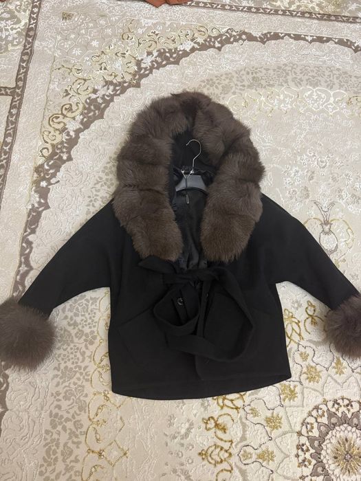 Пальто с лисьим мехом