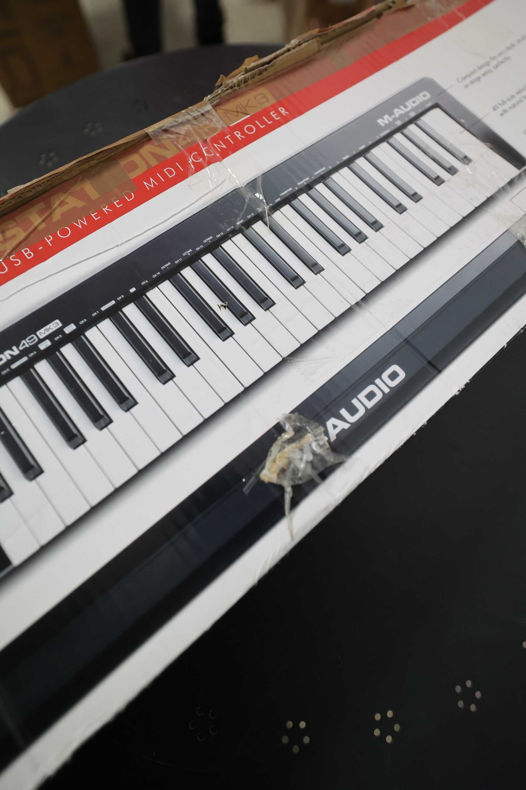 Midii controller  clale Orga M-Audio KeyStation 49 MK3