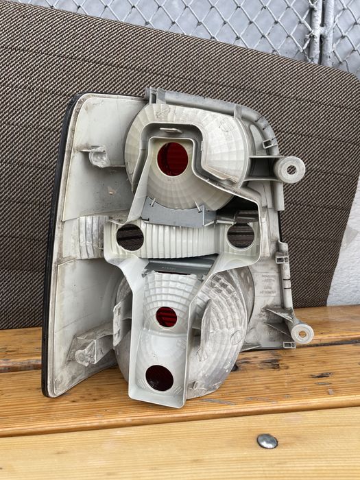 Оригинален стоп за vw тоуран- дясен