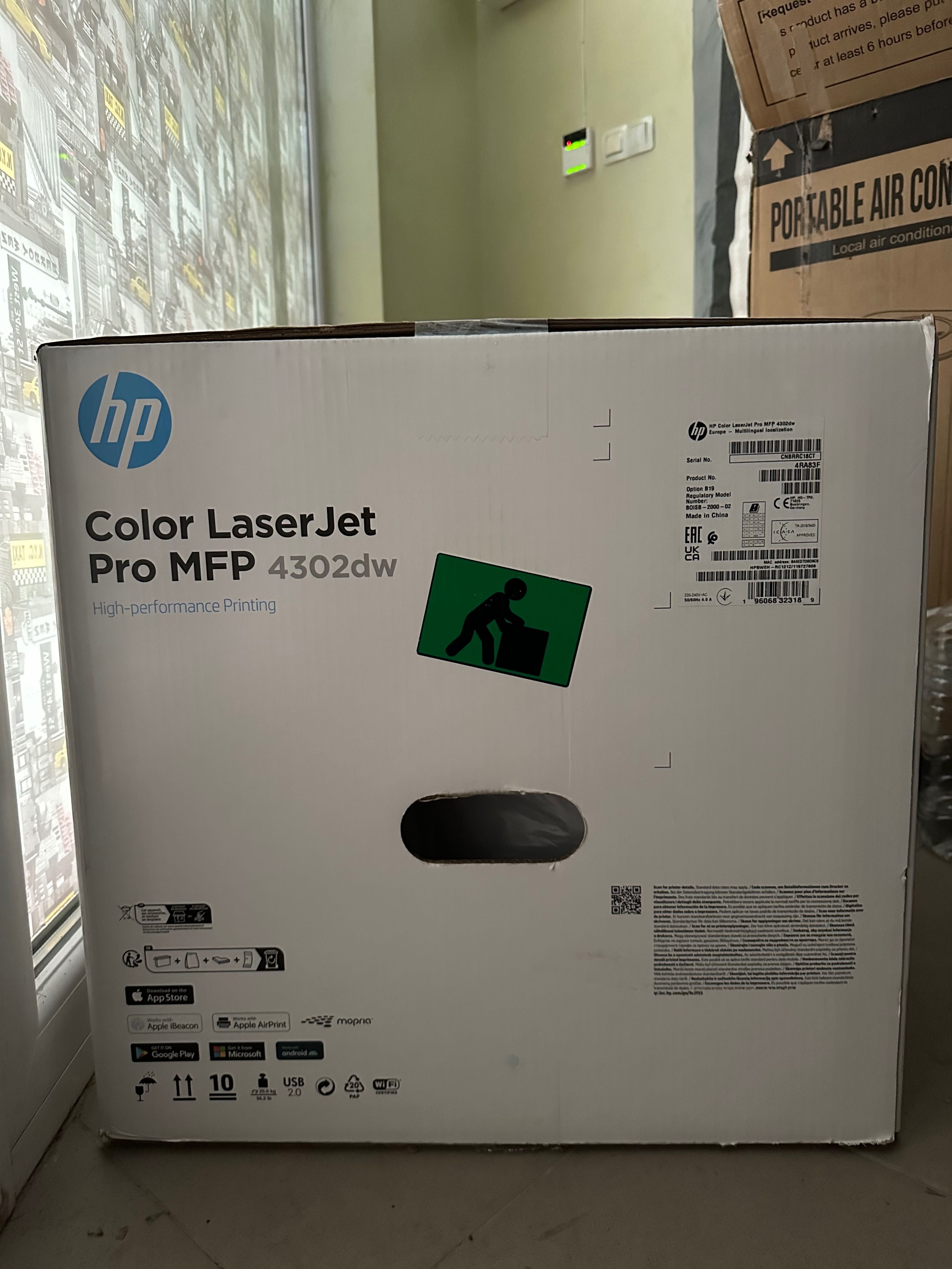 Color LaserJet
Pro MFP