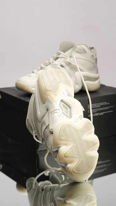 Adidas Crazy 8 sneakers