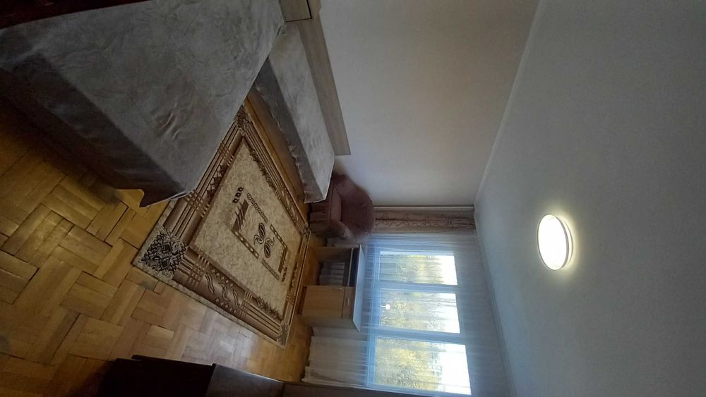 Тристаен  апартамент  От собственик без брокери