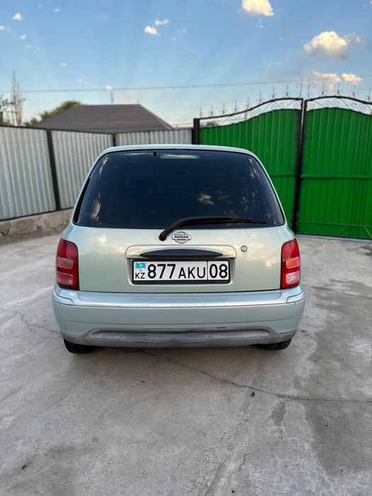 Ниссан микро в оригинале