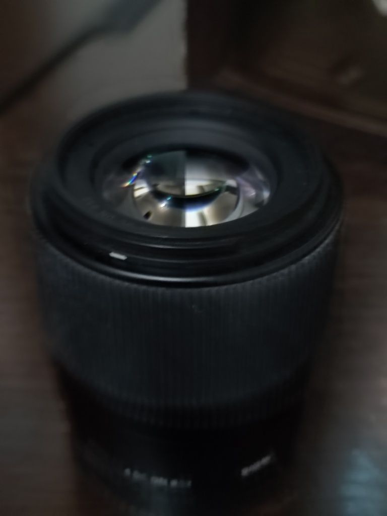 Объектив Sigma 30mm 1.4 e-mount Sony