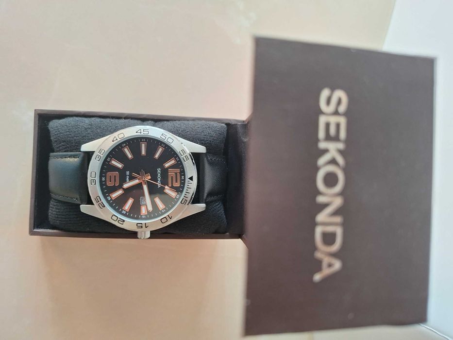 Vand ceas Seconda,nou,nefolosit.