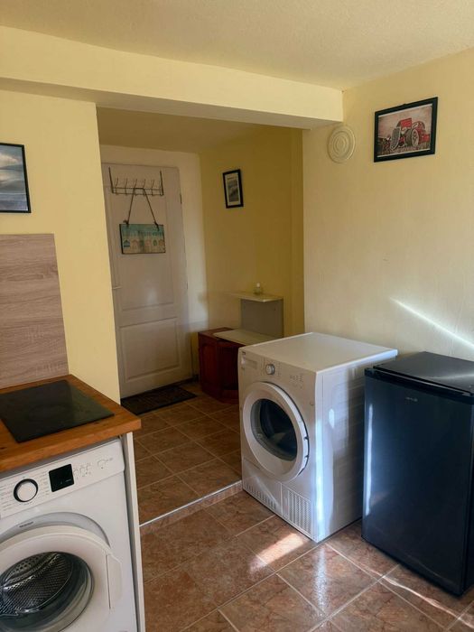 Обява за дългосрочен наем - Самостоятелно студио гр. Балчик