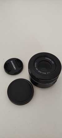 Obiectiv Samsung NX 45mm f1.8