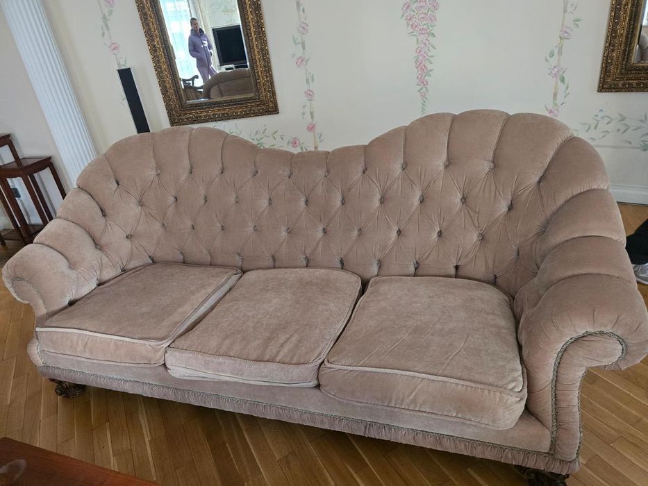 Диван и кресло для гостиной