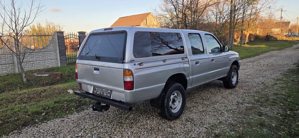 Mazda seria b 4x4 Diferitial blocabil