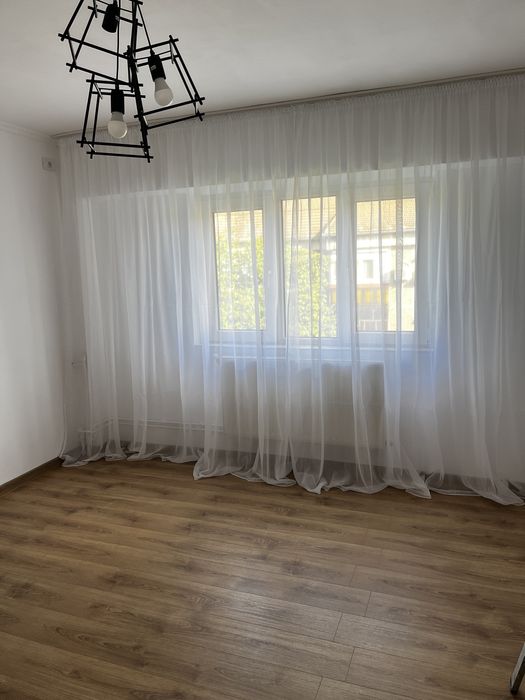 Garsoniera zona Velenta