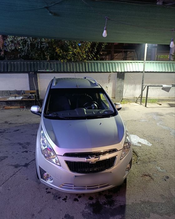 Продается автомобиль SPARK 2015года пробег 56000