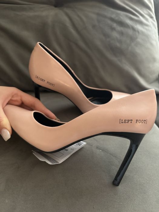 Обувки с ток Бершка