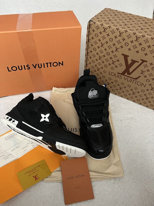 Louis Vuitton Skate Black
