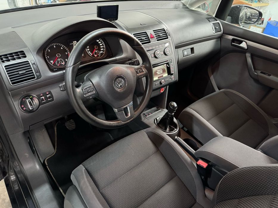 Volkswagen Touran, an 12.2013