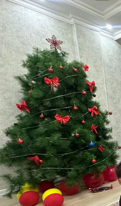 Елка. Обьемный. Зеленый