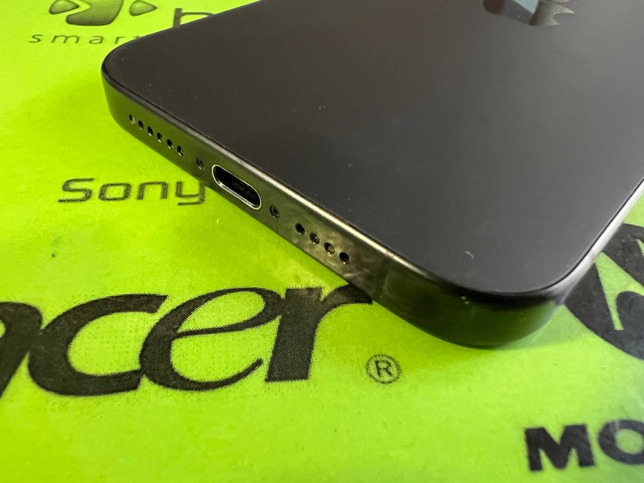 iPhone 15 Pro Max 256gb фабрично отключен