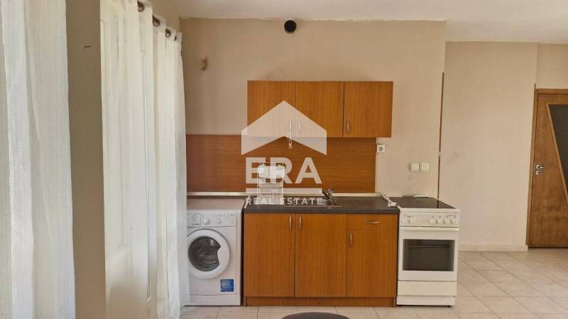Продава се Двустаен апартамент в Варна, Гранд Мол Варна - 46 кв.м за 6 €/кв.м - Снимка #1