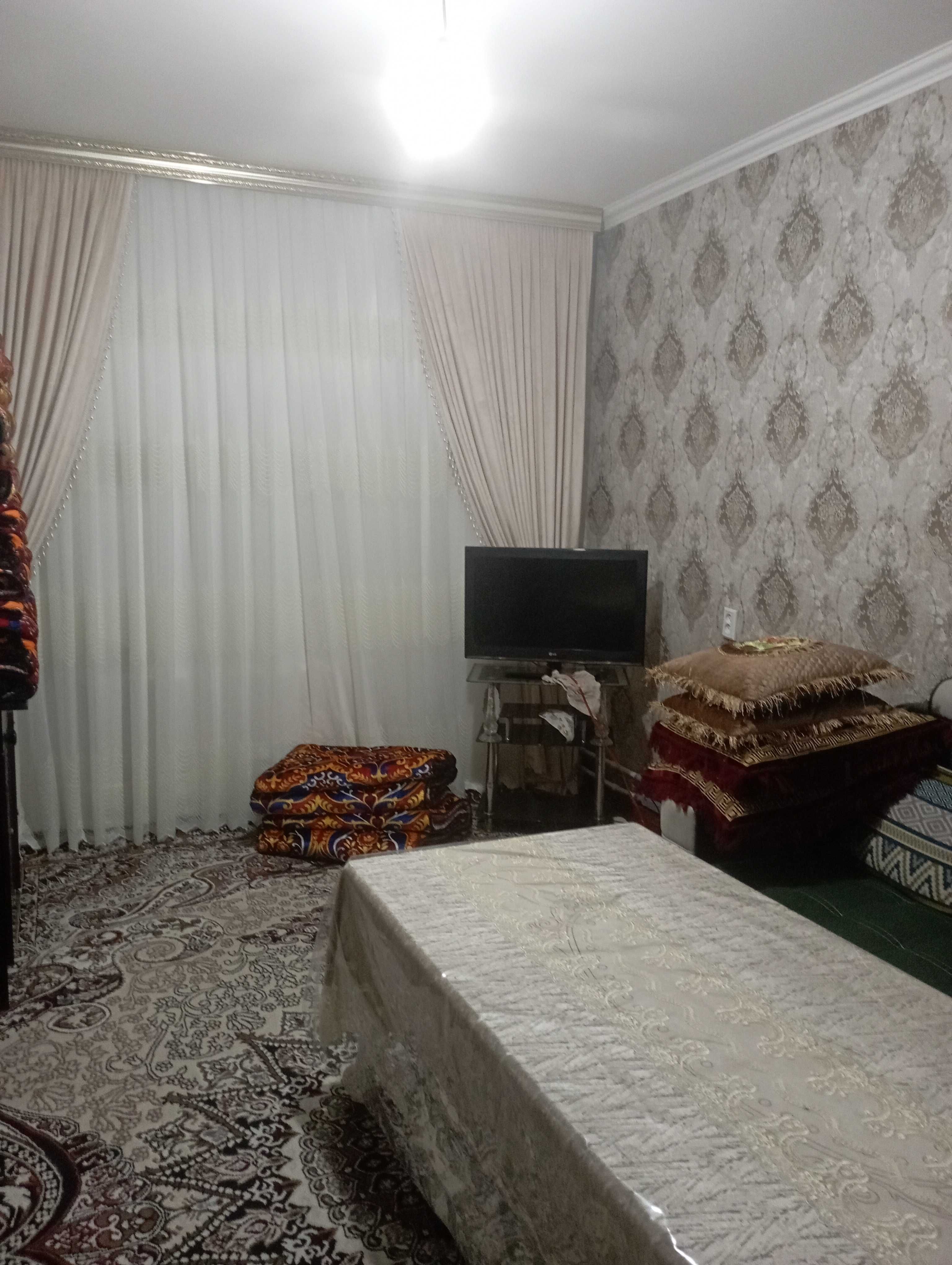 Продается 3х комн. на 1 этаж. 5 этажный дом