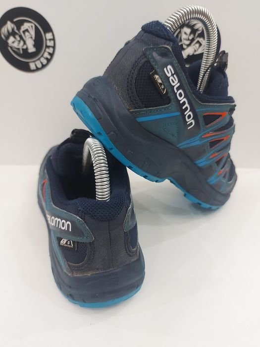 Дамски туристически обувки SALOMON. Номер 37