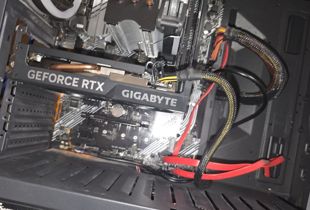 Placa video Gigabyte Nvidia RTX 4060