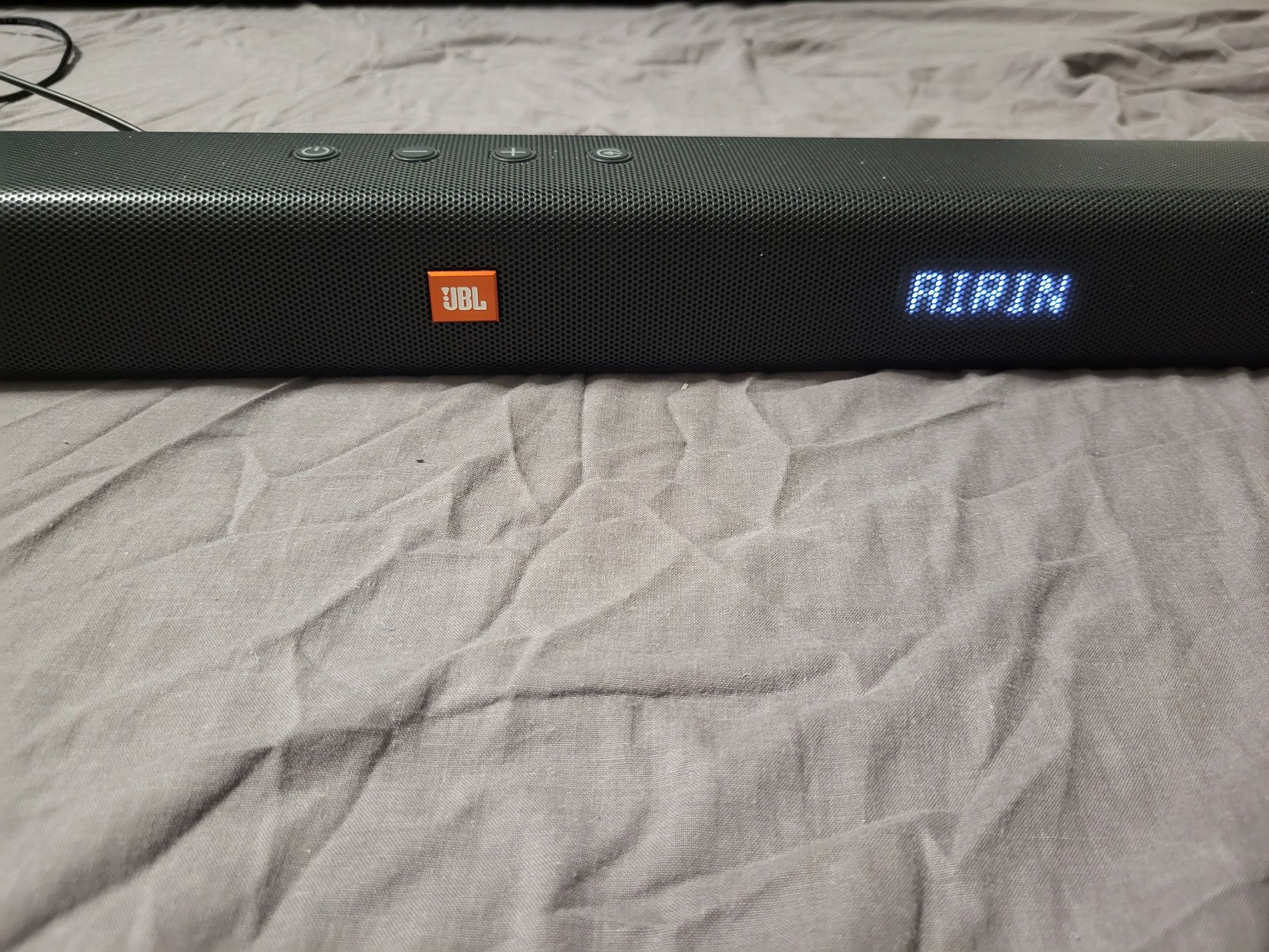 Vând sistem JBL Bar 2.1 Deep base 300w rms