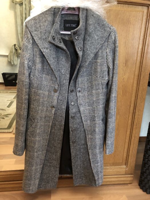 Продам пальто осеннее в хорошем качестве