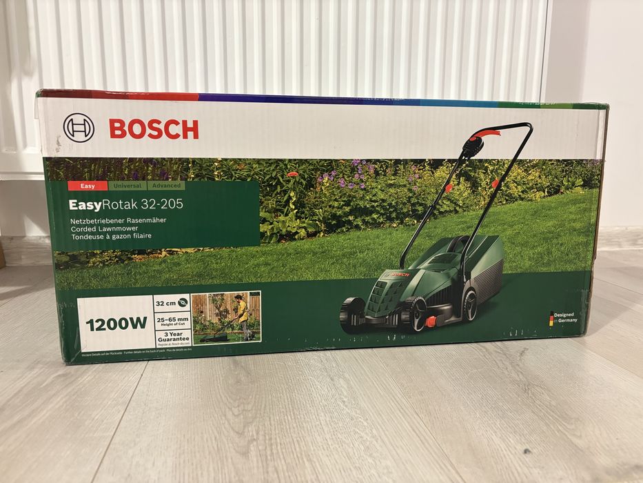 Masina de tuns gazon iarba Bosch EasyRotak 32-205