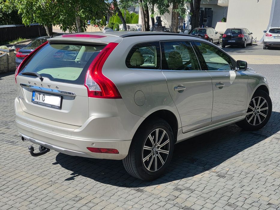 Volvo XC60 2.0d 2016 piele navi senzori recent înmatriculată Ro Propri