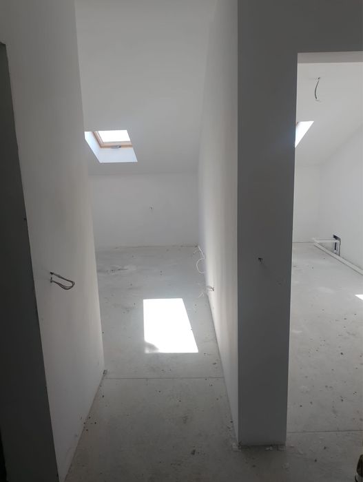 Proprietar : Garsoniera 33mp Militari Residence. Schimb cu auto !