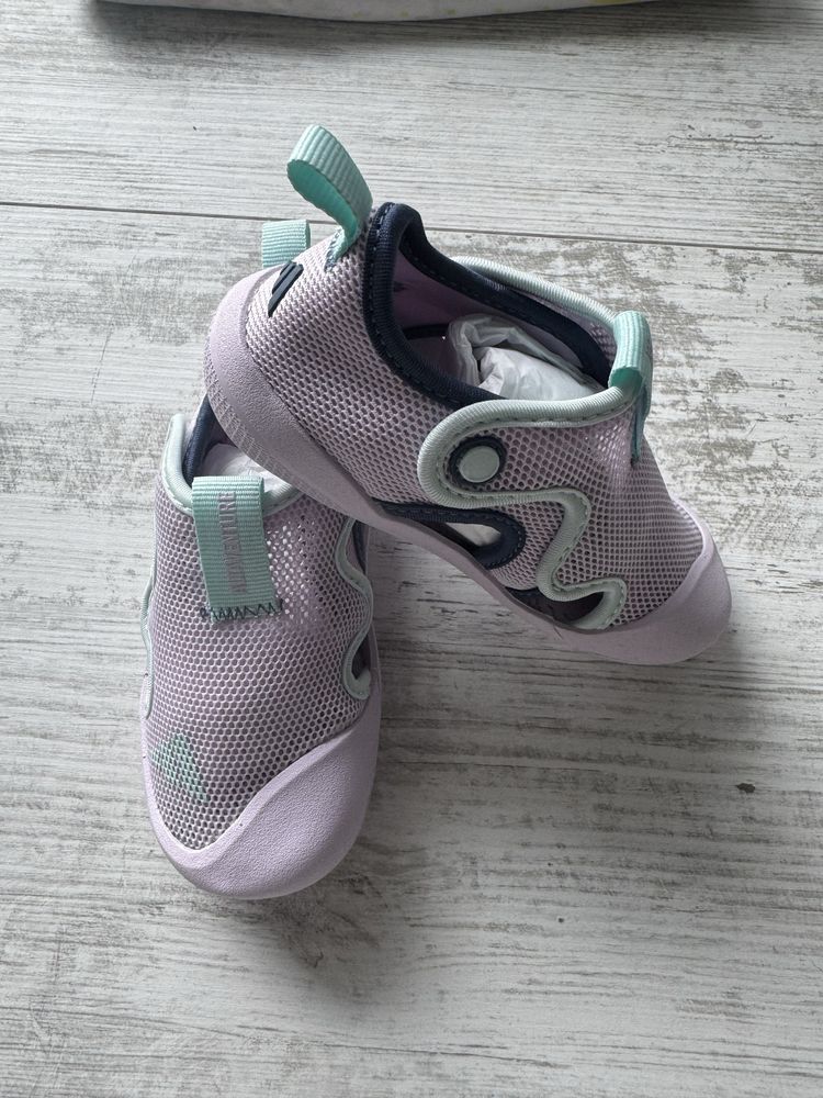 Adidas altaventure