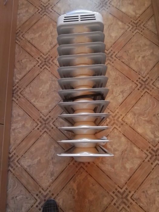 Продавам маслен Радиатор Теси